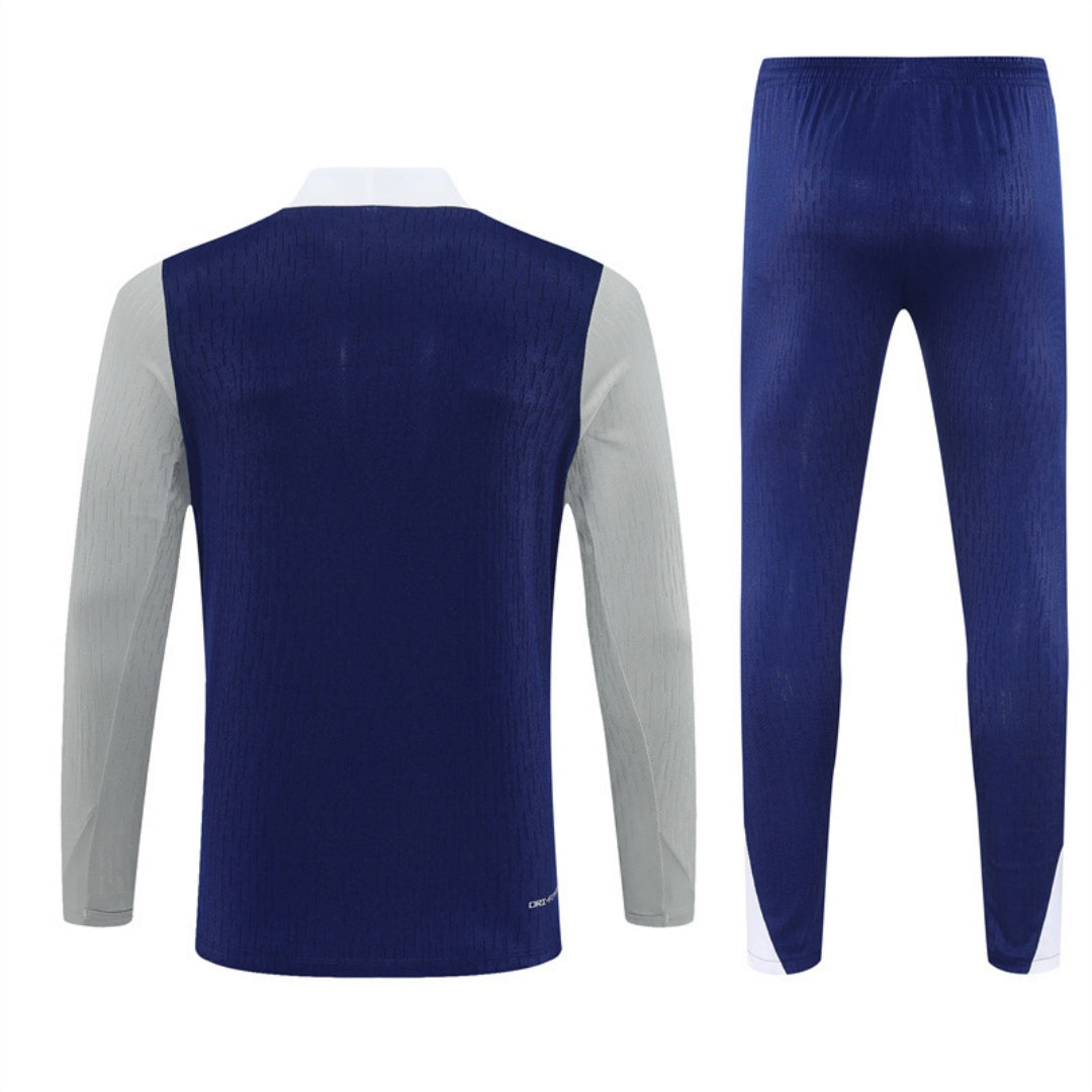 25/26 Ensemble Tottenham Spécial B