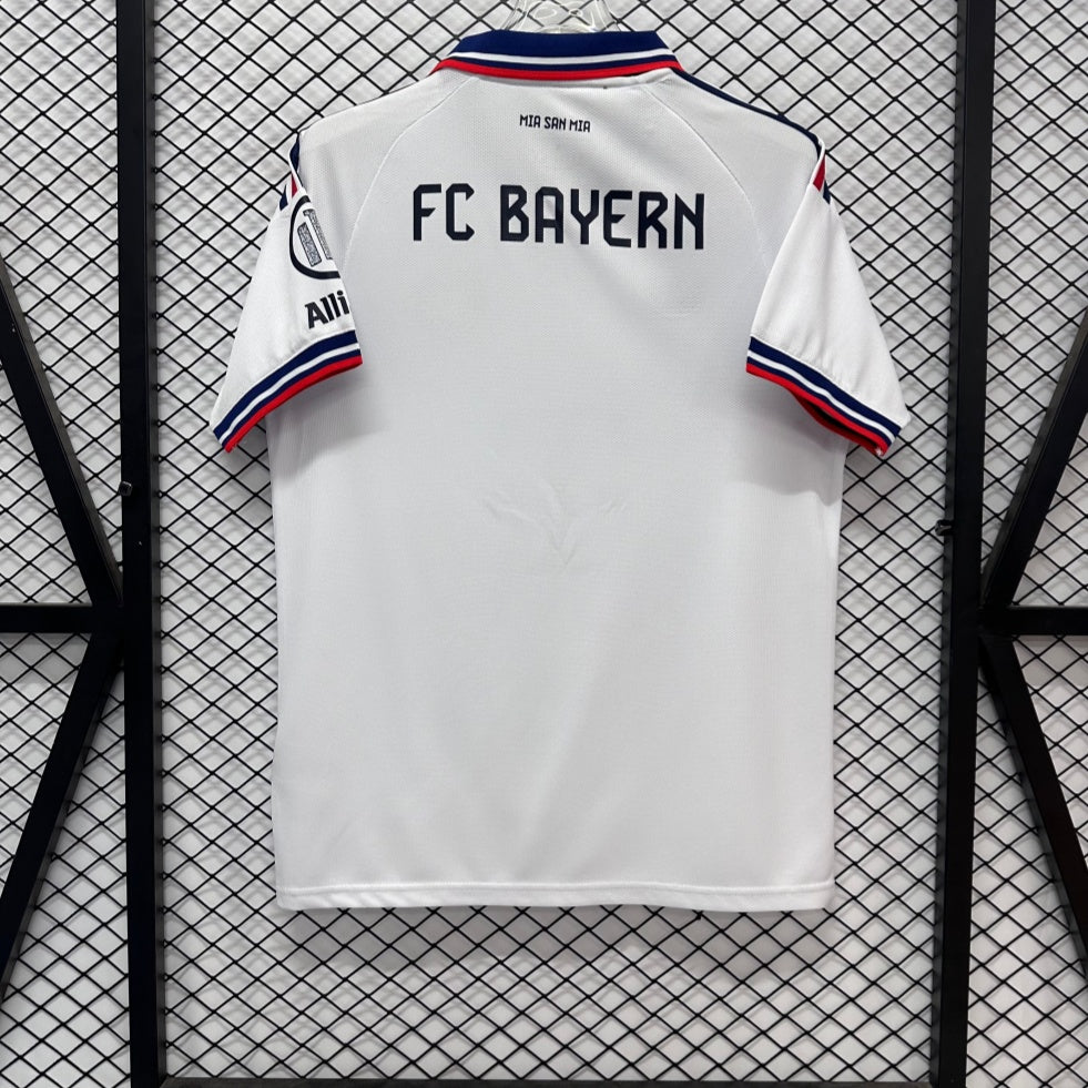 Maillot 26/27 Bayern Munich Extérieur