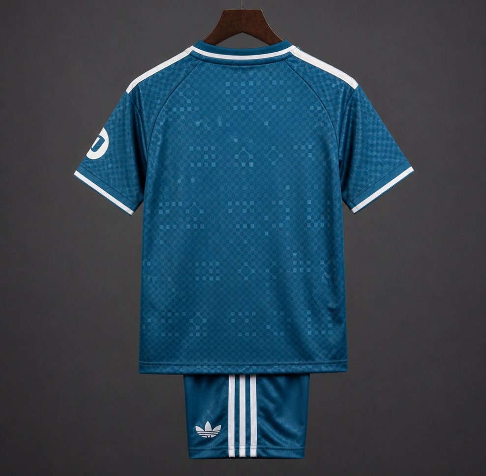 26/27 Ensemble Enfant Real Madrid Extérieur