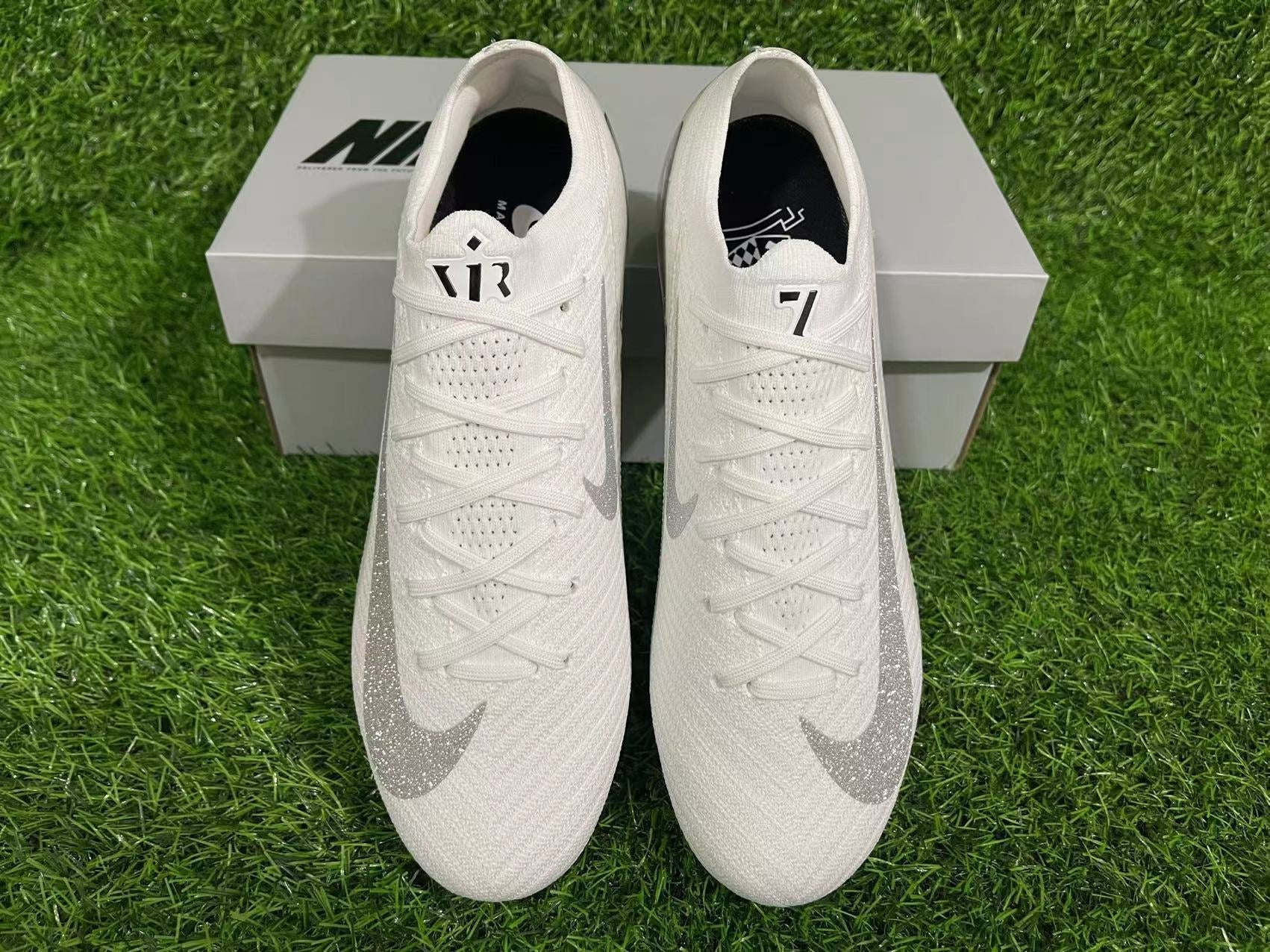 Crampons Mercurial Vapor XV Elite - L'Univers du Maillot