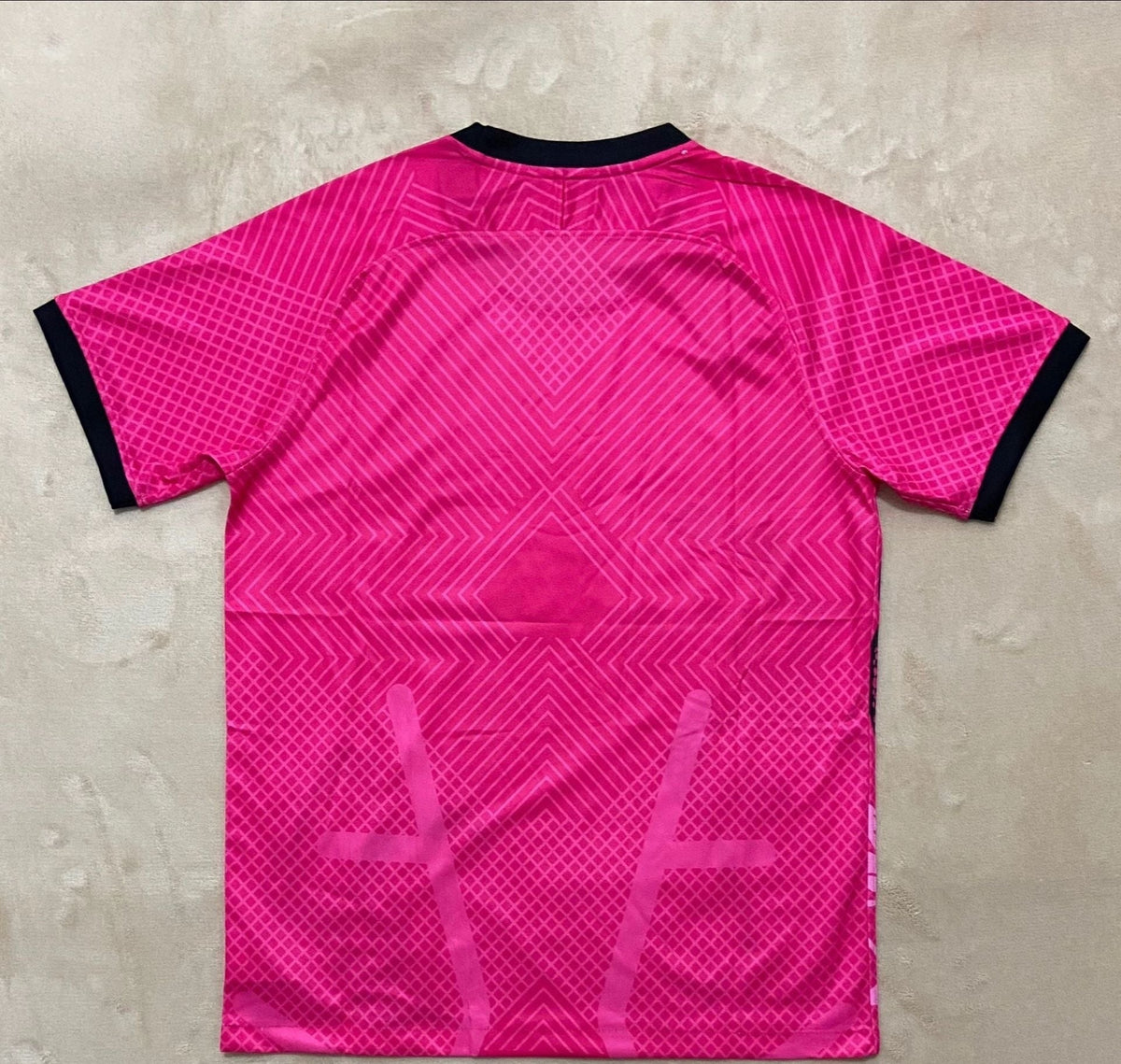 Maillot 24/25 Inter Milan Spécial Serpent Rose - L'Univers du Maillot