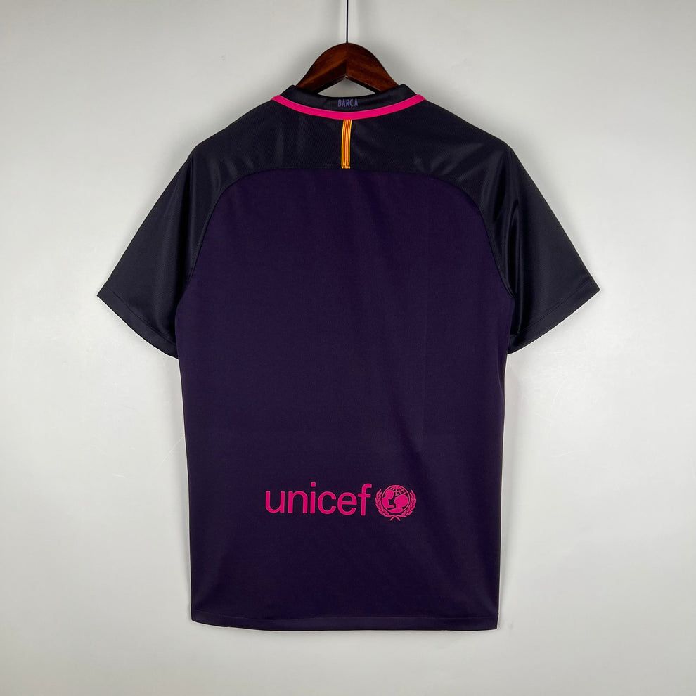 Maillot 16/17 Barcelone Rétro - L'Univers du Maillot