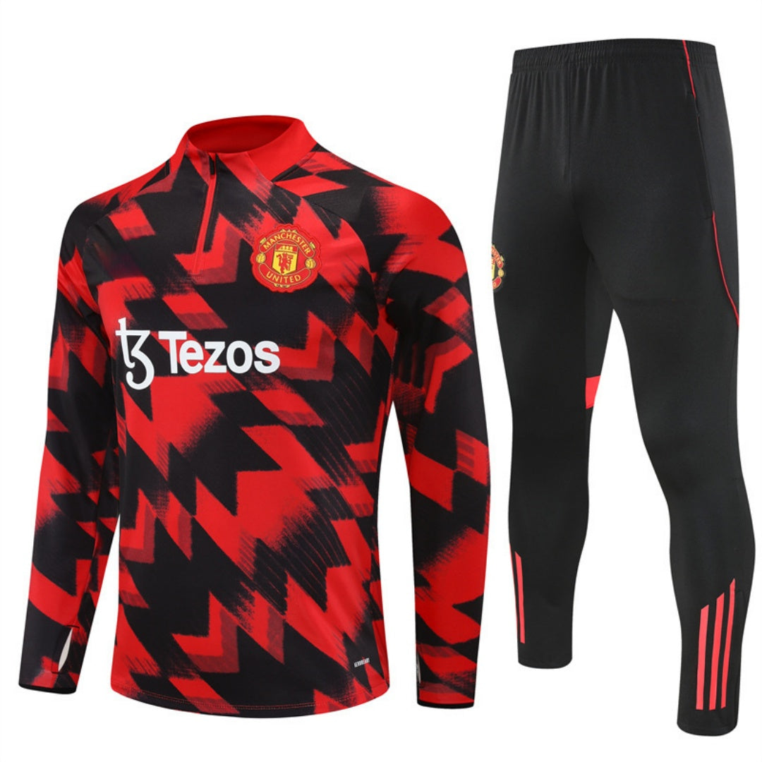 25/26 Ensemble Manchester United red