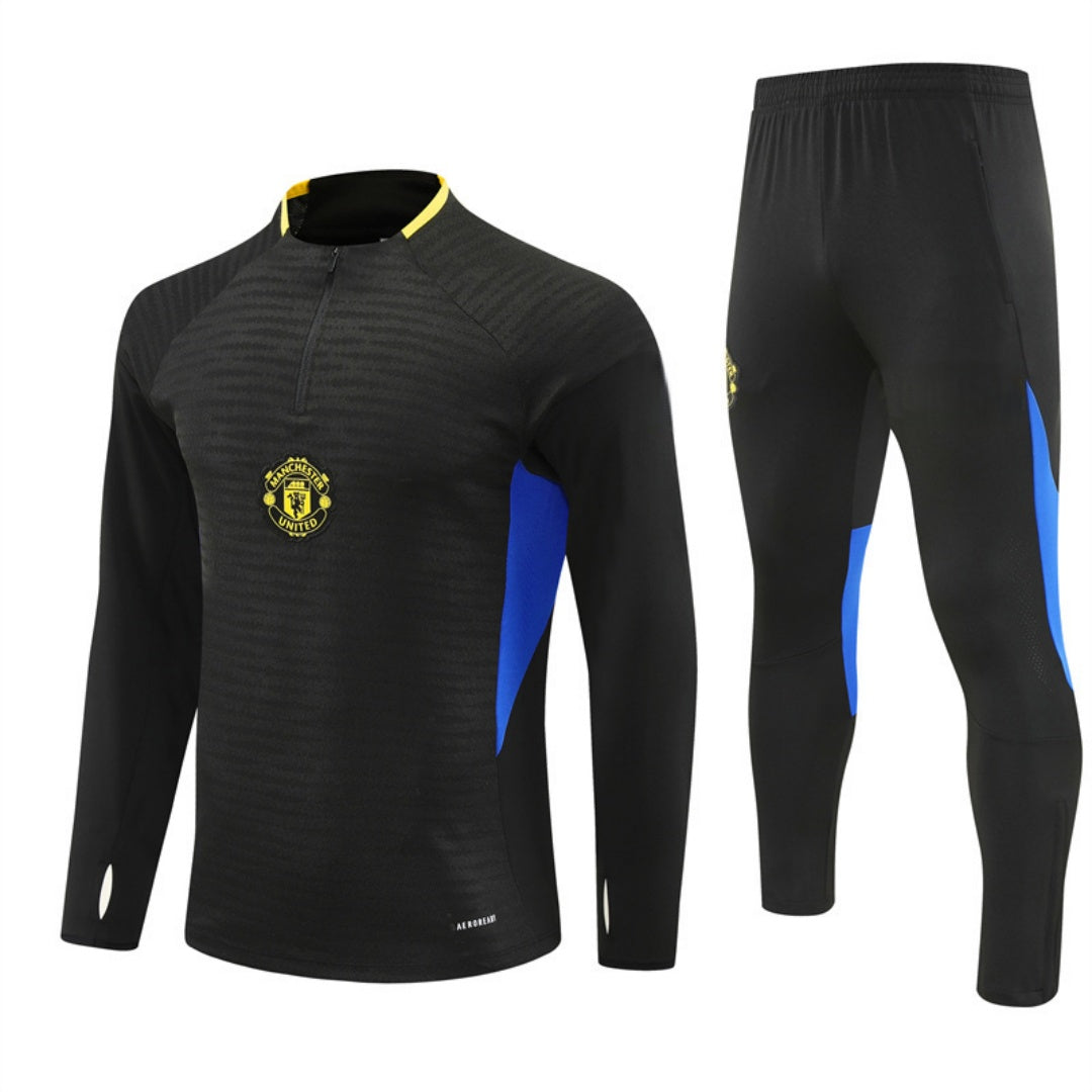 25/26 Ensemble Manchester United black Spécial