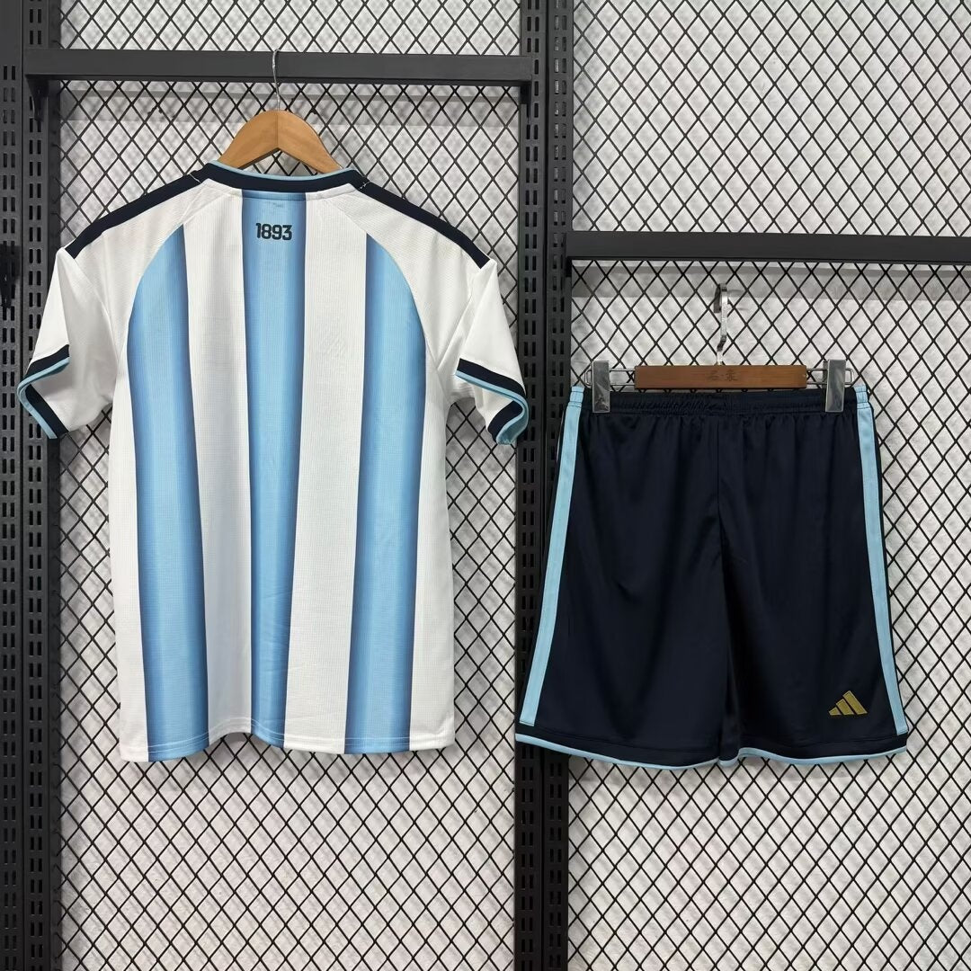 25/26 Ensemble Adult Argentine Domicile