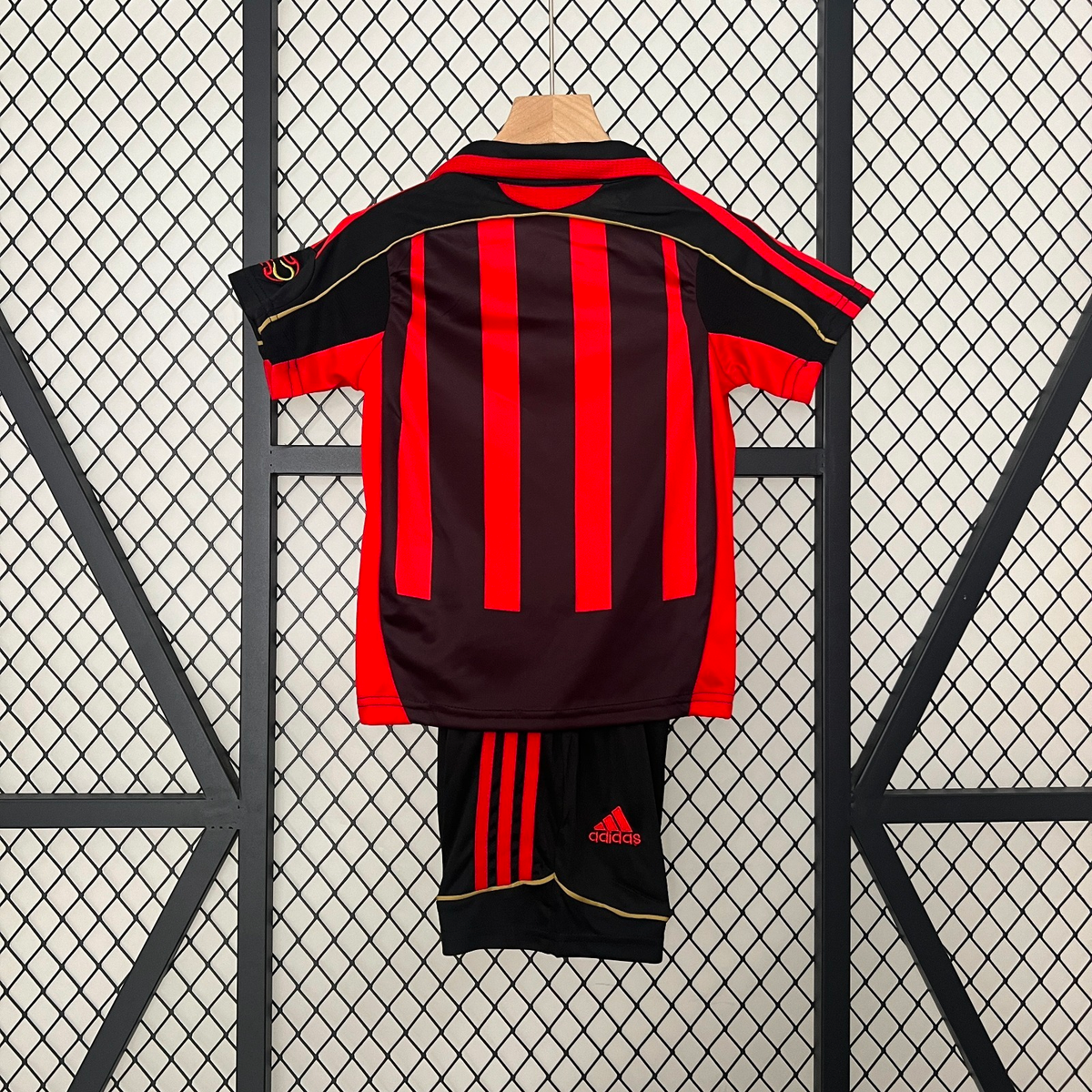 24/25 Ensemble Enfant AC Milan - L'Univers du Maillot