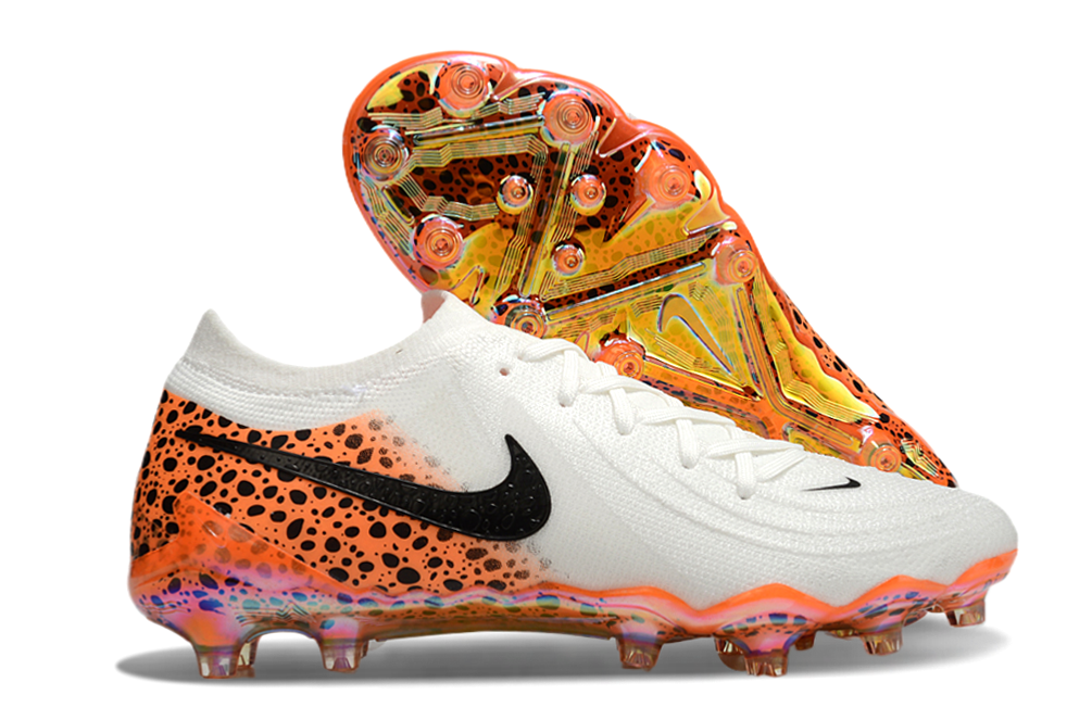Crampons PHANTOM LUNA ELITE FG - L'Univers du Maillot