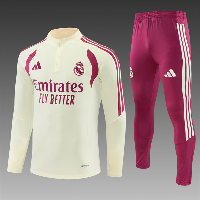 26/27 Ensemble Real Madrid cream-coloured