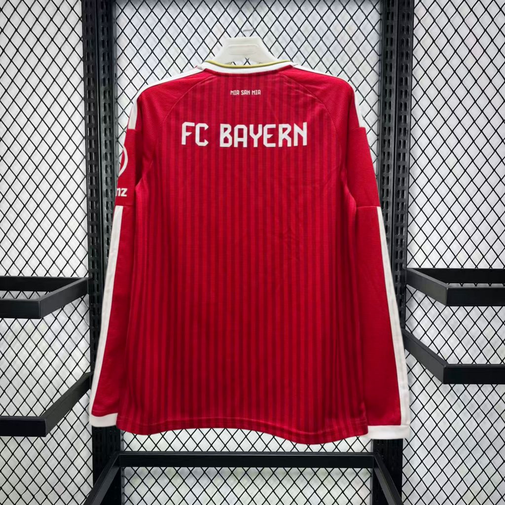 Maillot 26/27 Bayern Munich Domicile  Manches Longues