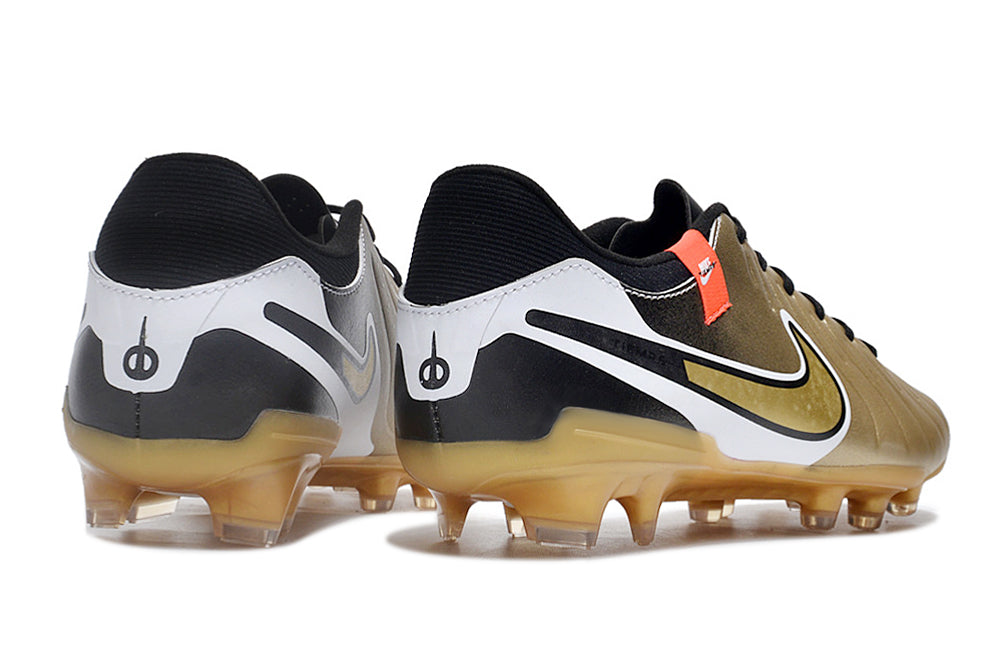 Crampons  Legend X Academy - L'Univers du Maillot