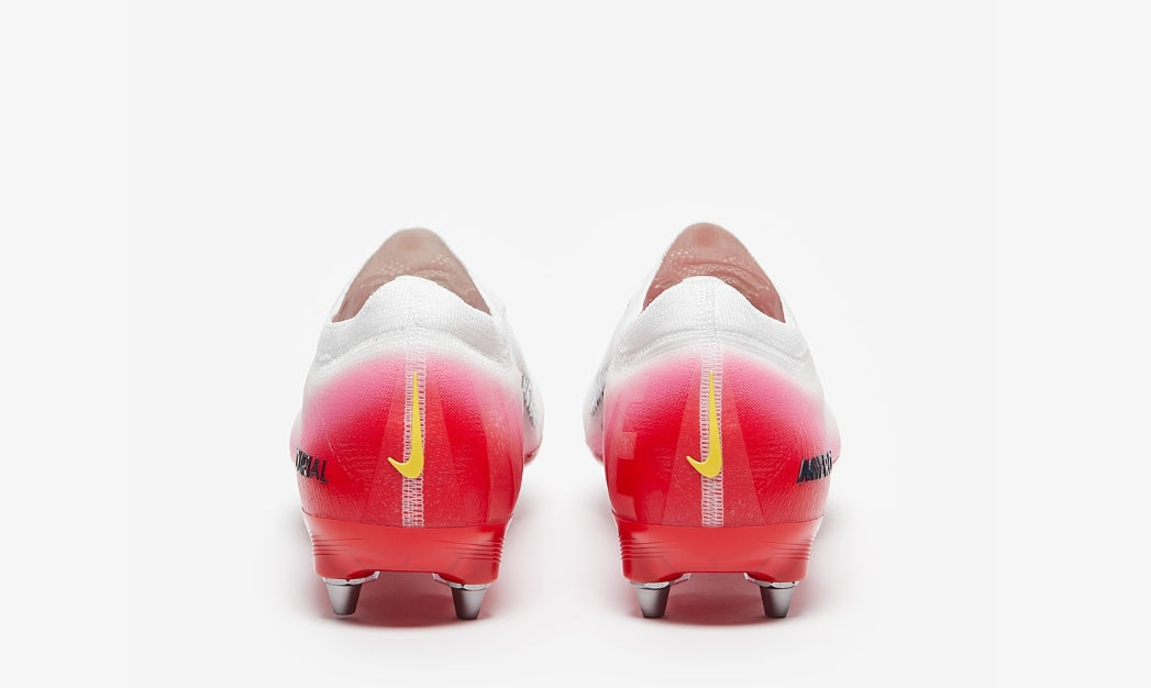 Crampons  Mercurial Vapor XV Elite SG - L'Univers du Maillot