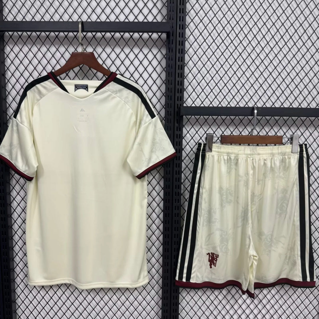 Ensemble 26/27 Manchester United Third Adult